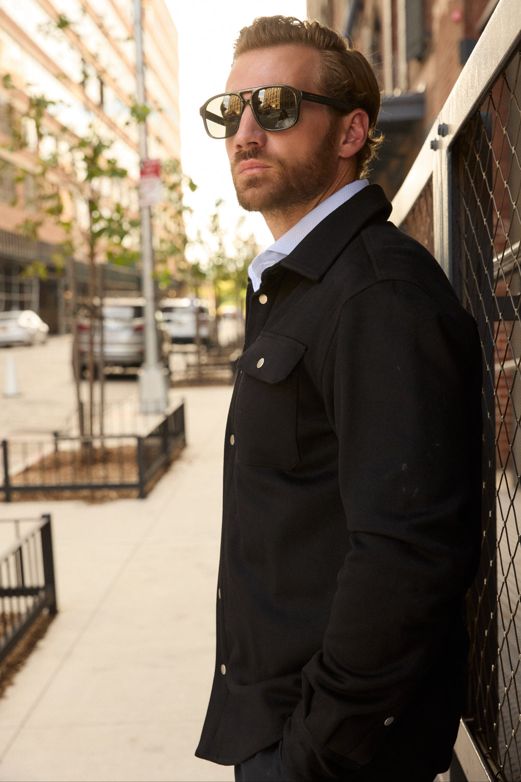 The Hudson | Black