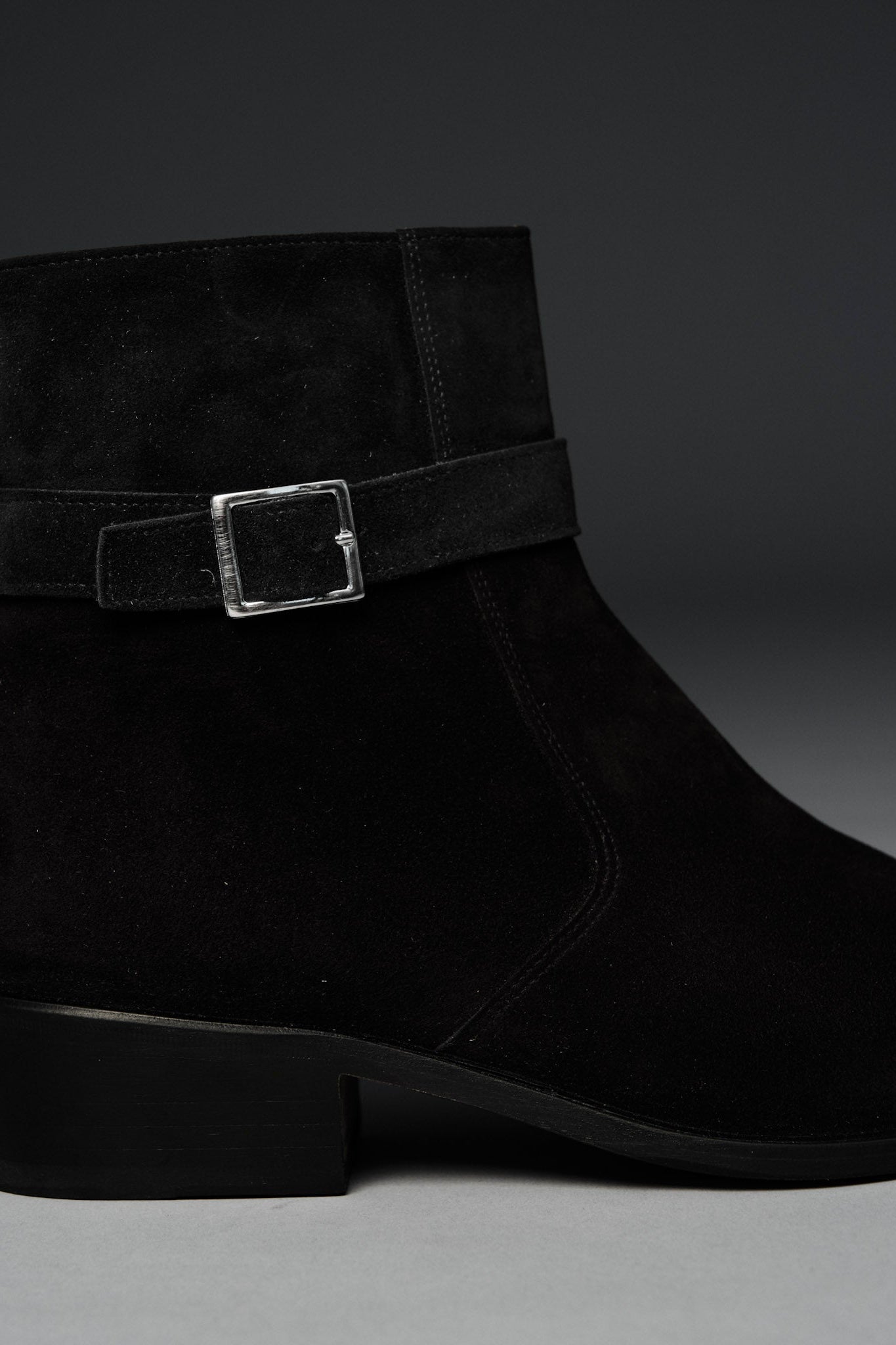 The Astor Suede Boot | Black