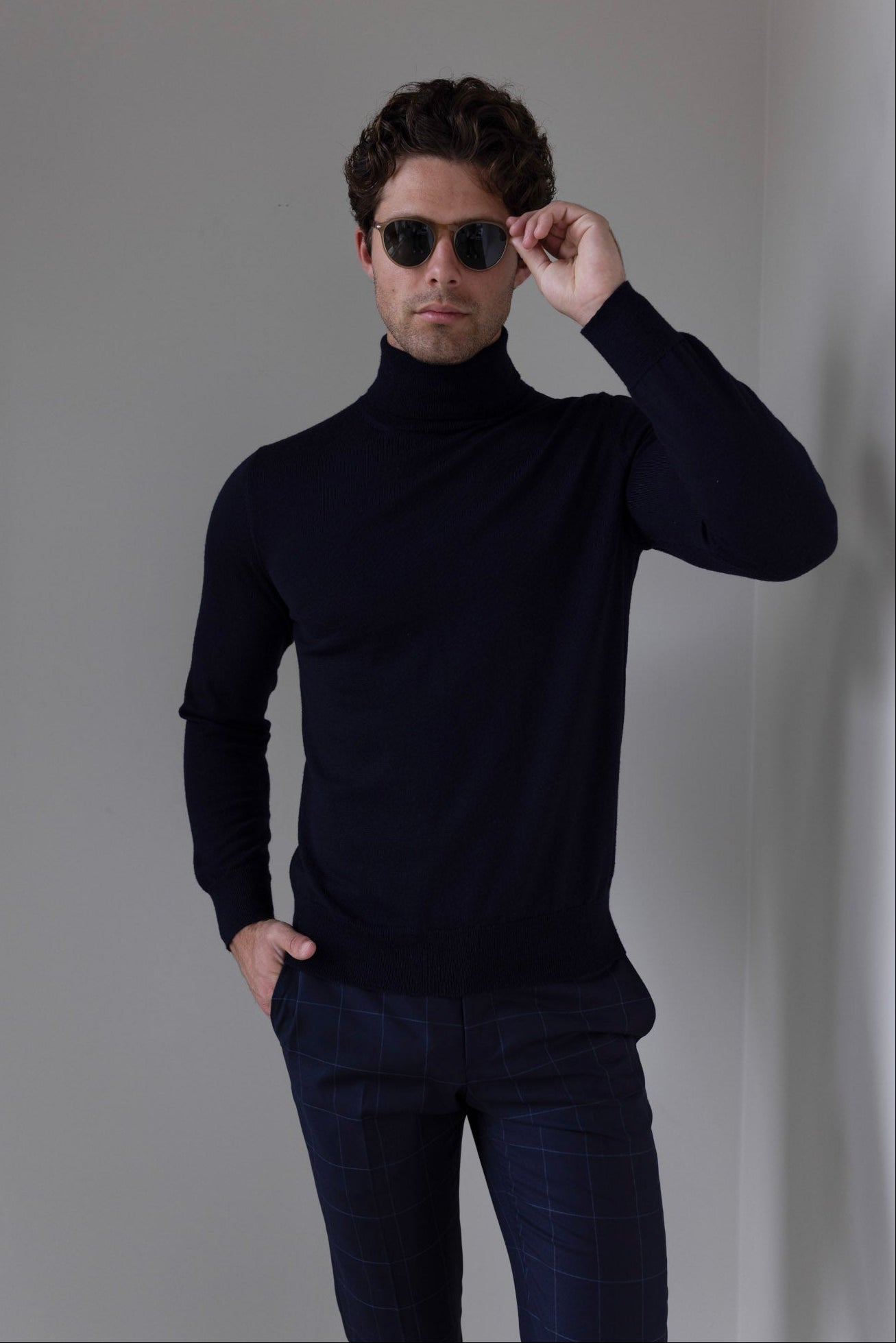 The Modena Turtleneck | Midnight Navy