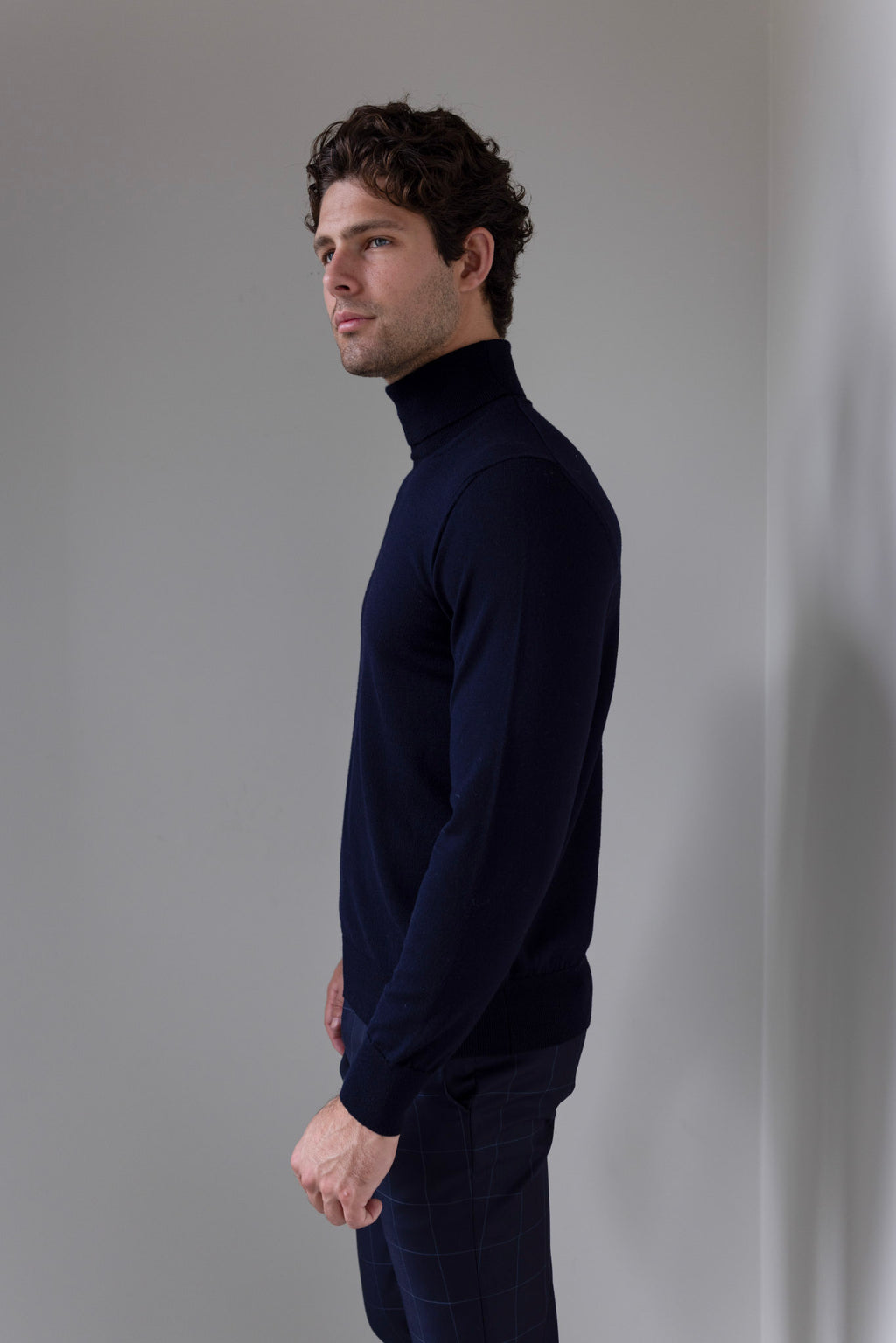 The Modena Turtleneck | Midnight Navy