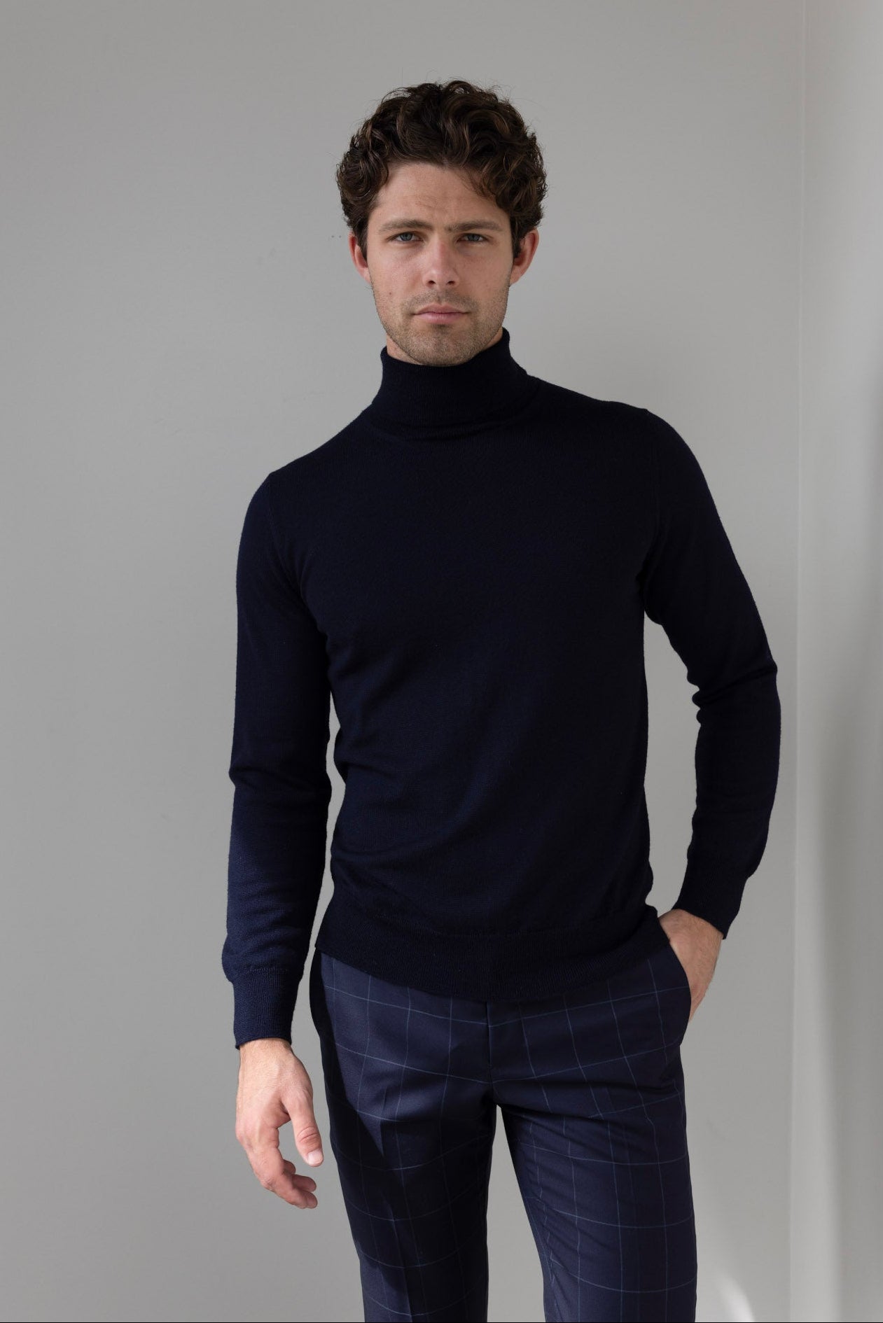 The Modena Turtleneck | Midnight Navy
